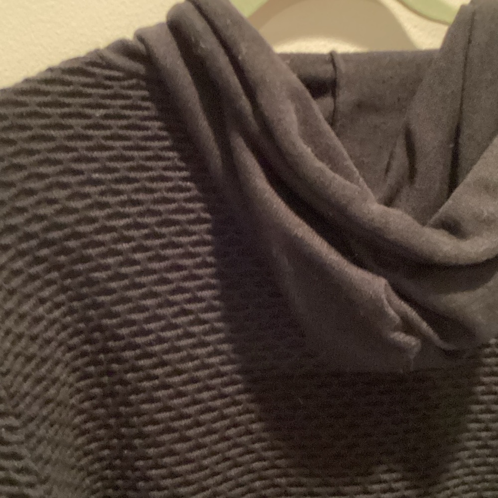 Men's Black Knit Hooded Sweater - Picture 6 of 7